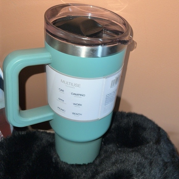 Reebok Stainless Steel Water  Tumbler Bottle 40 0Z - Picture 5 of 8